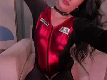 DominiqueVega  live sex cam