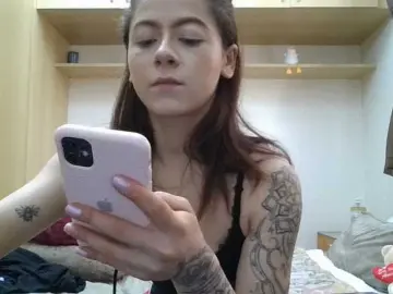 GabriellaManhas  live sex cam