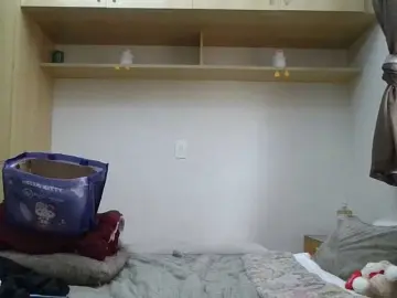 GabriellaManhas  live sex cam