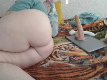 MILAax  live sex cam