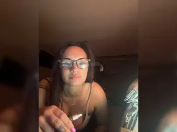 Maggiejanez  live sex cam