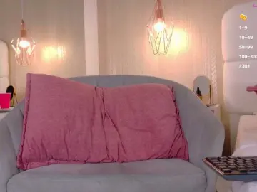 Mia-Starr  live sex cam