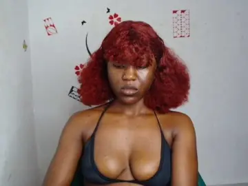 Nasty-petite  live sex cam