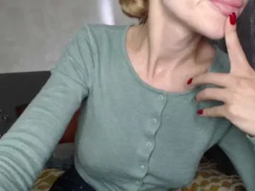 NoraSweet  live sex cam