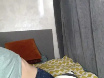 NoraSweet  live sex cam