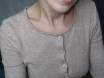 NoraSweet  live sex cam