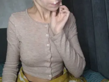 NoraSweet  live sex cam