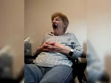 Reife-dame  live sex cam