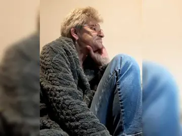 Reife-dame  live sex cam