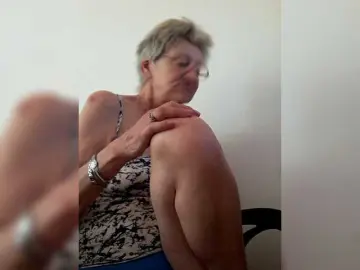 Reife-dame  live sex cam