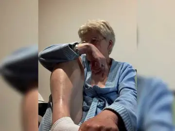 Reife-dame  live sex cam