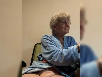 Reife-dame  live sex cam