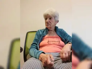 Reife-dame  live sex cam