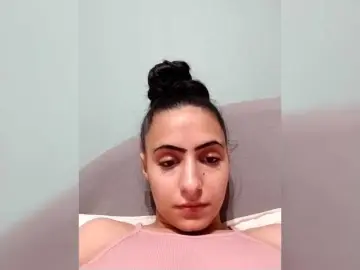 Sedo21  live sex cam