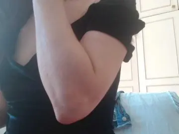 Deadivina  live sex cam