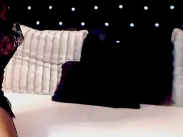 InannaIshtar1  live sex cam