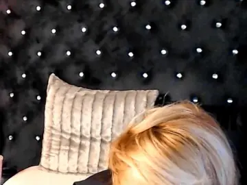 InannaIshtar1  live sex cam