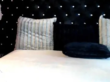 InannaIshtar1  live sex cam