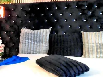 InannaIshtar1  live sex cam