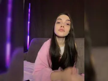 KiskaMi1  live sex cam