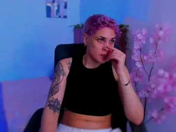 LauraR  live sex cam