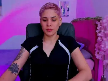 LauraR  live sex cam