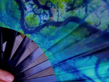 LauraR  live sex cam