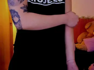 LauraR  live sex cam