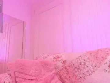 Lia-Monroe  live sex cam