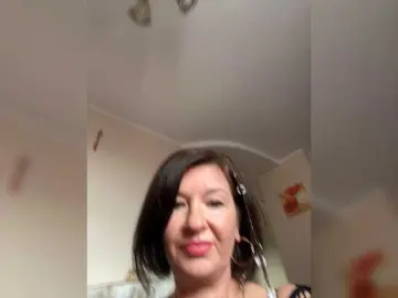 Lola-211  live sex cam