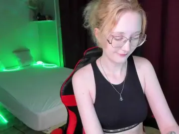 LunaTerry  live sex cam