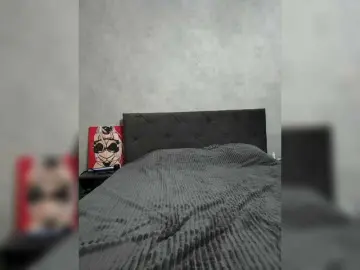 Peach--Alice  live sex cam