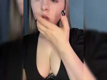 Peach--Alice  live sex cam