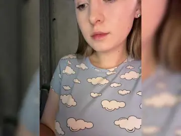 Peach--Alice  live sex cam