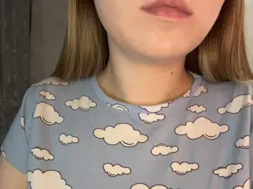 Peach--Alice  live sex cam