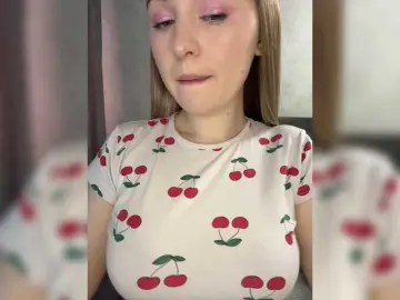 Peach--Alice  live sex cam