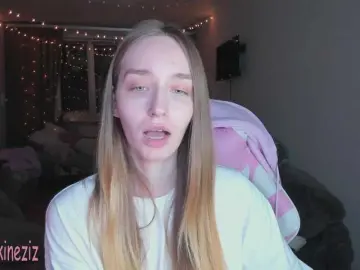 Polikinesis  live sex cam