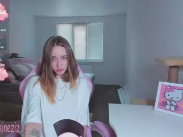 Polikinesis  live sex cam