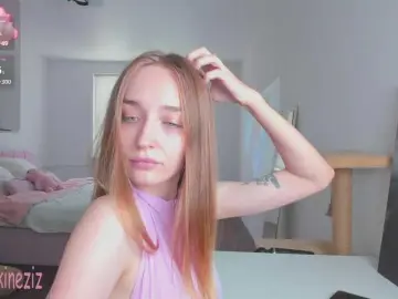 Polikinesis  live sex cam