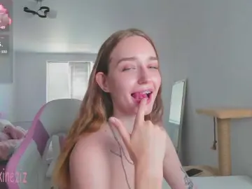 Polikinesis  live sex cam
