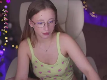 SilverrMoon  live sex cam