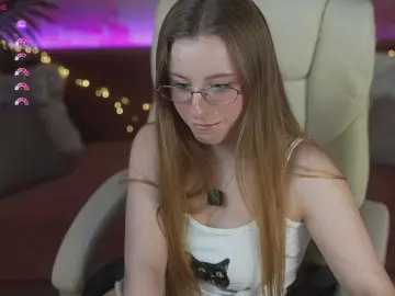 SilverrMoon  live sex cam