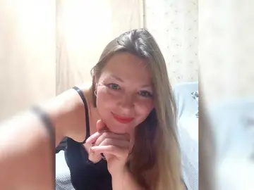 VselenaSun402  live sex cam