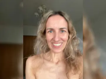 Xsveta1  live sex cam