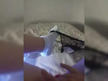 Amazingtits-5D  live sex cam