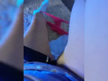 Amazingtits-5D  live sex cam