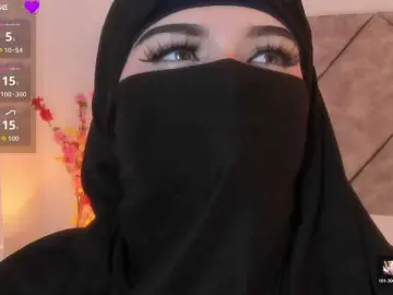 Anna-henao  live sex cam