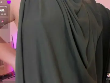 Anna-henao  live sex cam