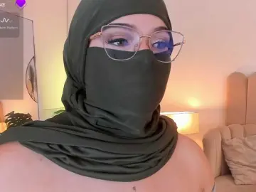 Anna-henao  live sex cam