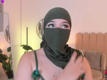 Anna-henao  live sex cam